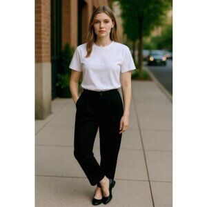 LEVI’S Black Pleated Front Dress Slacks Ladies Size 16